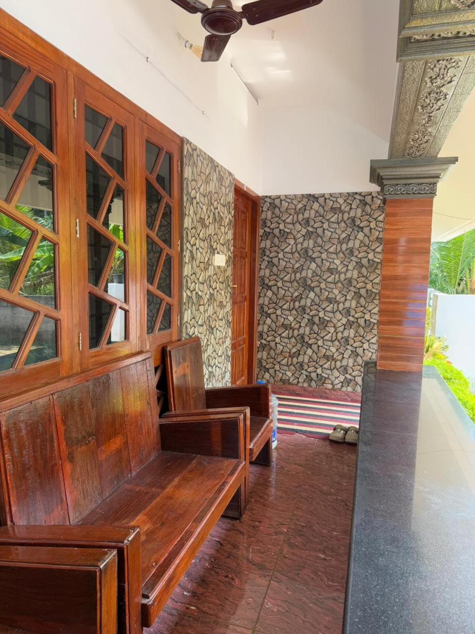 Homestay Lechalet *